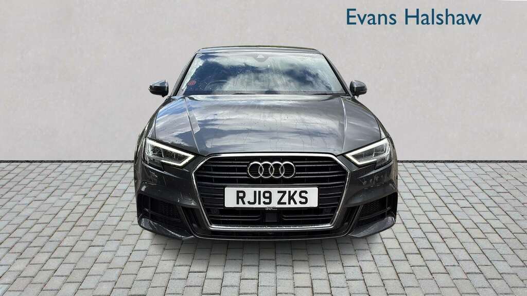Audi A3 Audi A3 Sportback Sport 35 Tfsi 150 Ps 6-Speed White #4