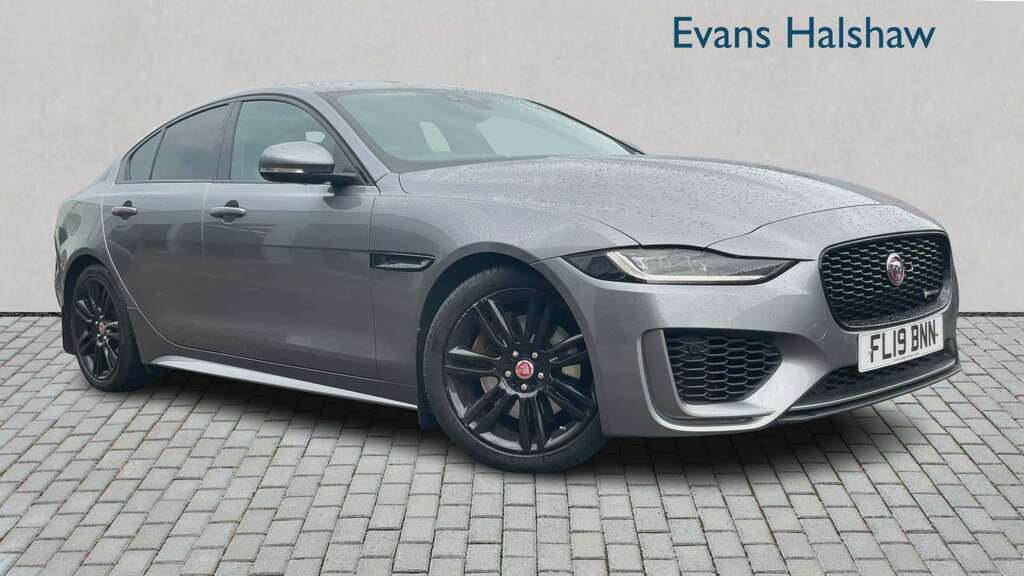 Jaguar XE 2.0 R-dynamic S 2019 Grey