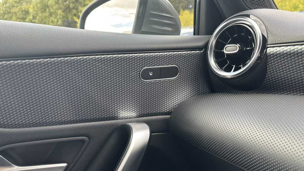 Mercedes-Benz A Class 2020 1.3 A200 Amg Line Hatchback 7G-dct Grey #31