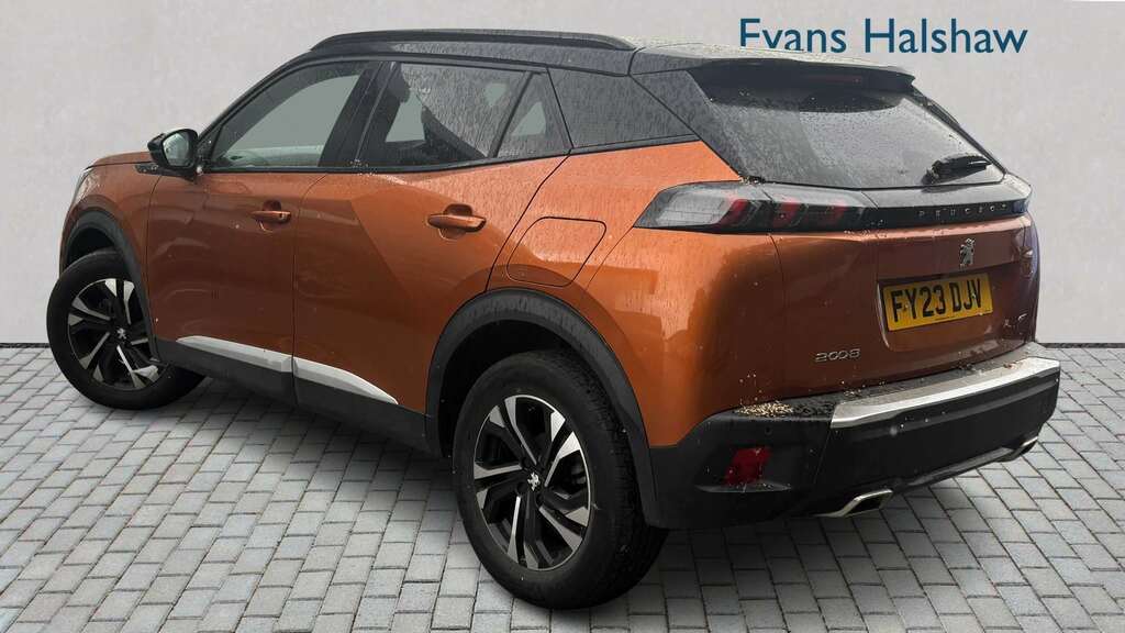 Peugeot 2008 1.2 Puretech 130 Gt Eat8 2023 FY23DJV #2