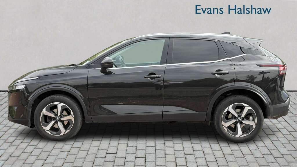 Nissan Qashqai 1.3 Dig-t Mh N-connecta 2024 Black #3