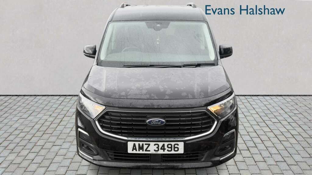 Ford Tourneo Connect 2.0 Ecoblue Titanium 2023 Black #4