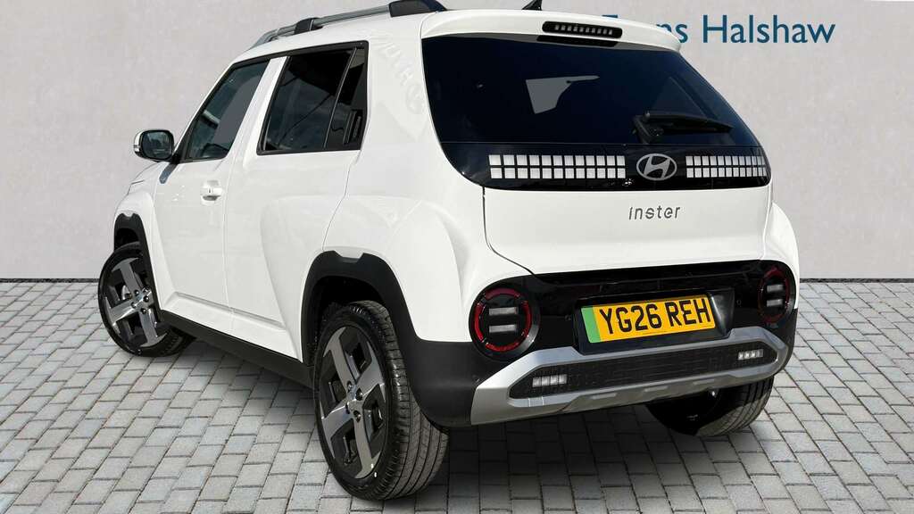 Hyundai Inster 85Kw 02 49Kwh 2026 White #2