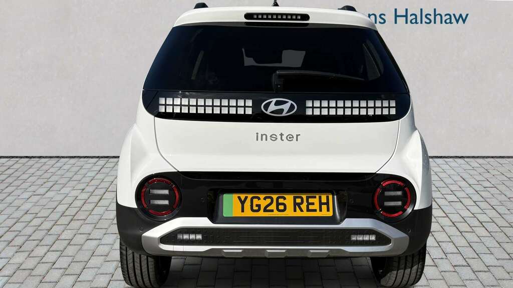 Hyundai Inster 85Kw 02 49Kwh 2026 White #5