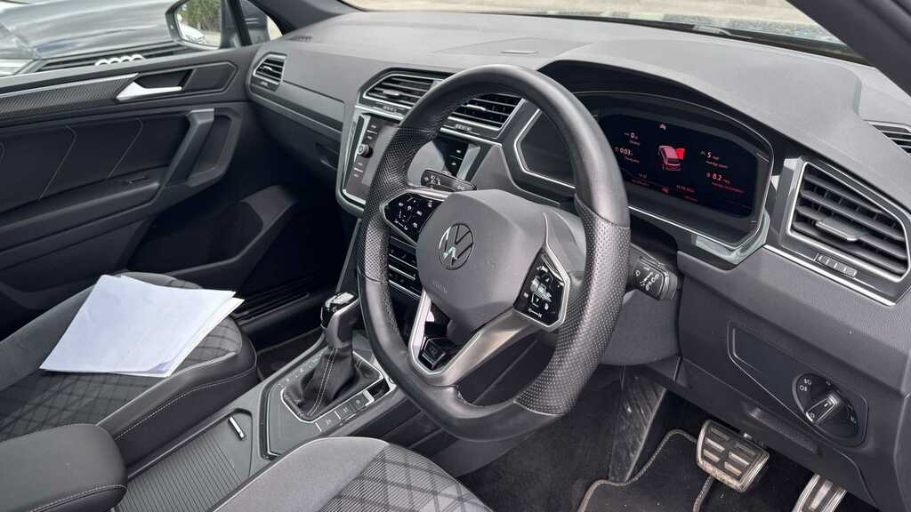Volkswagen Tiguan Elegance Black #5