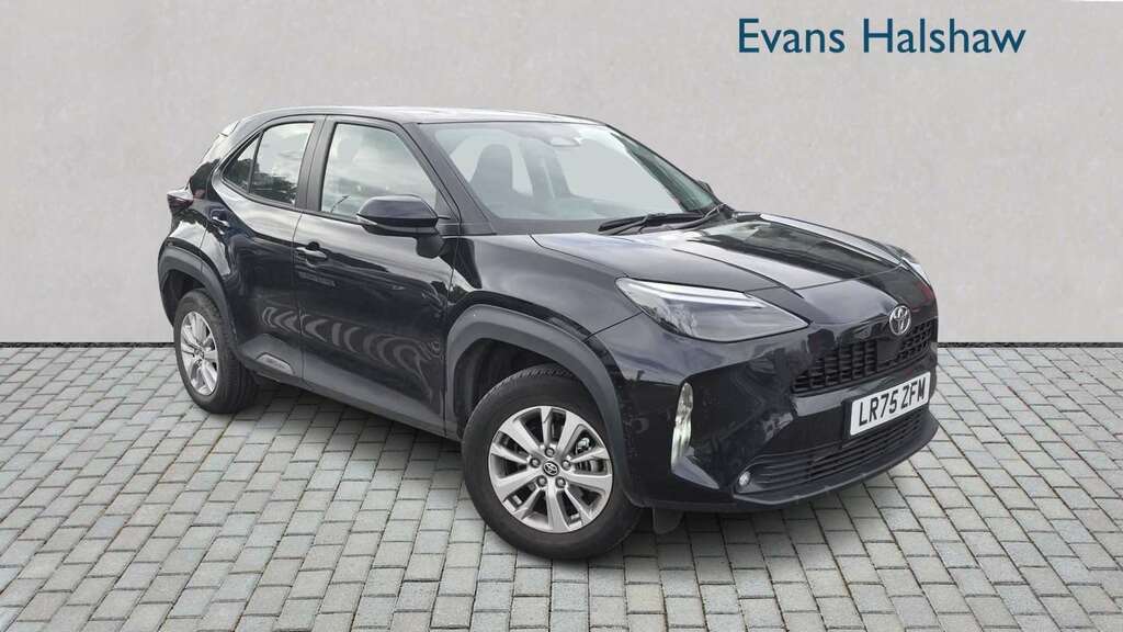 Toyota Yaris Cross 1.5 Hybrid Icon Cvt 2025 Black