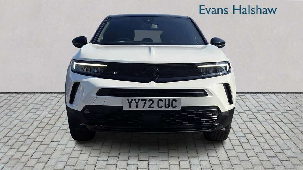 Vauxhall Mokka 1.2 Turbo Sri Premium 2022 White #2