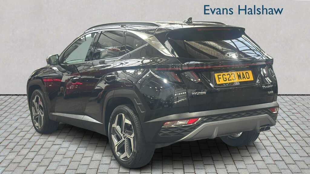 Hyundai Tucson 1.6 Tgdi Hybrid 230 Premium 2Wd 2023 Black #2