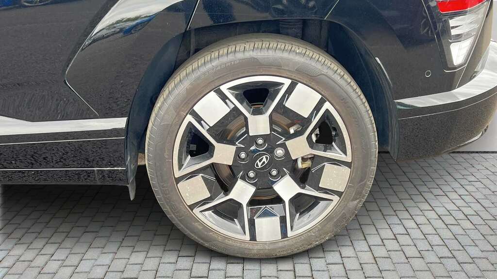 Hyundai Kona 160Kw Ultimate 65Kwh 2024 Black #3