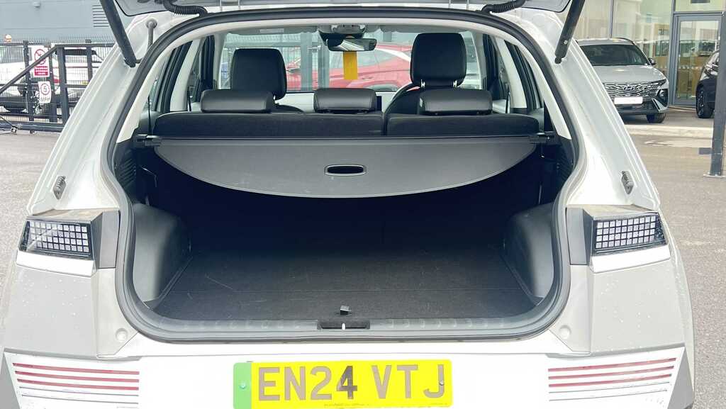 Hyundai Ioniq 5 Ultimate Black #8