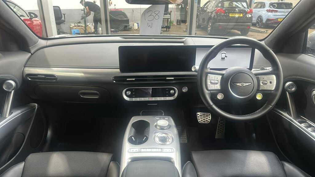 Genesis GV60 360Kw Sport Plus 77.4Kwh Awd Comfort 20 Silver #3