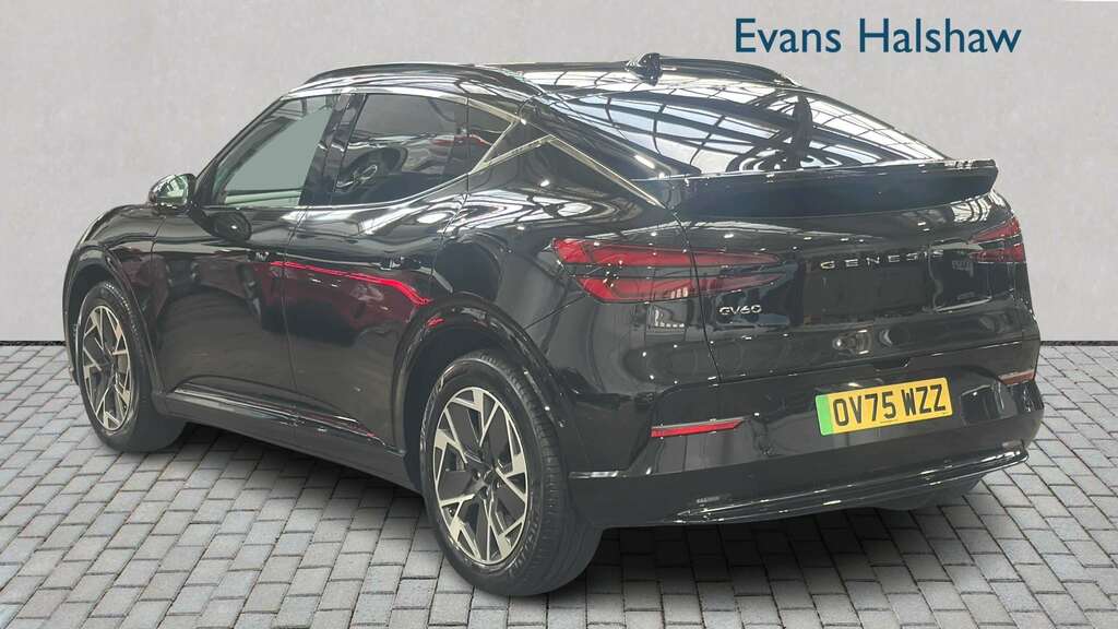 Genesis GV60 168Kw Pure 84Kwh 2025 Black #2