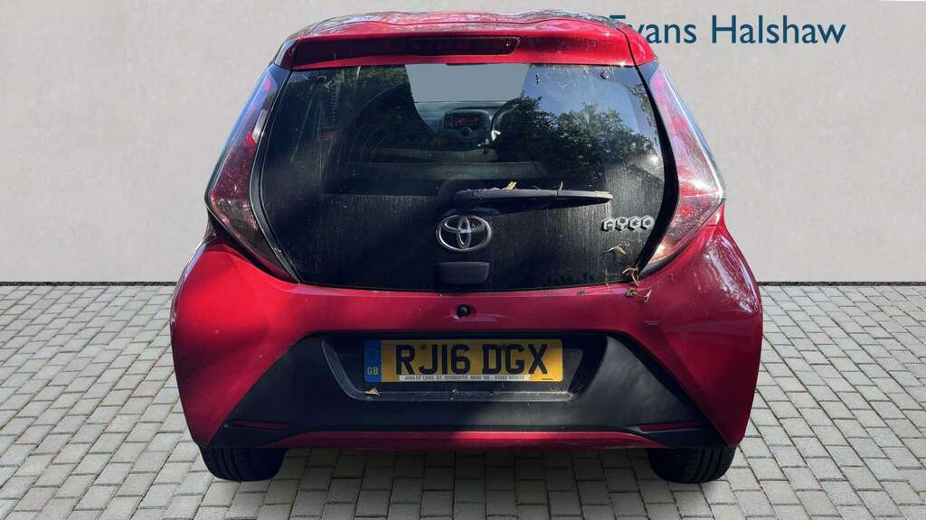 Toyota Aygo 1.0 Vvt-i X 2016 RJ16DGX Red #5