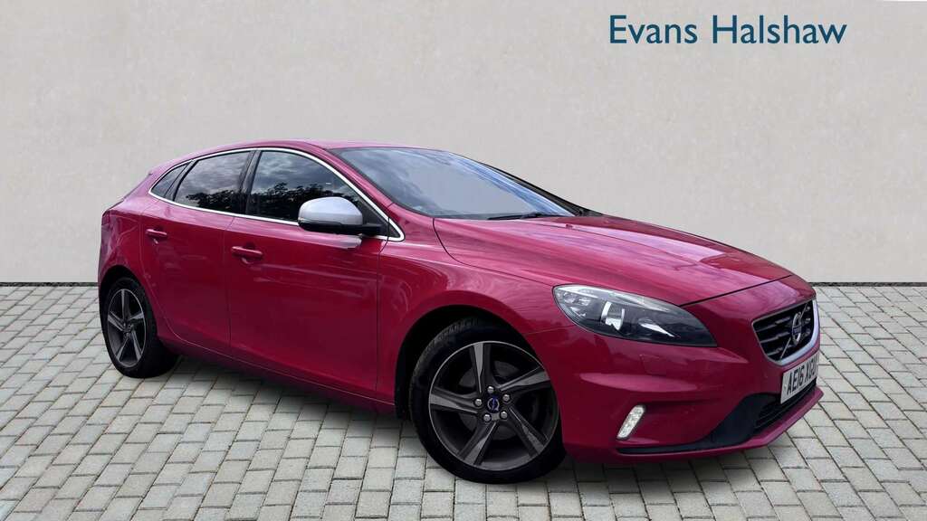 Volvo V40 D2 120 R Design 2016 Red