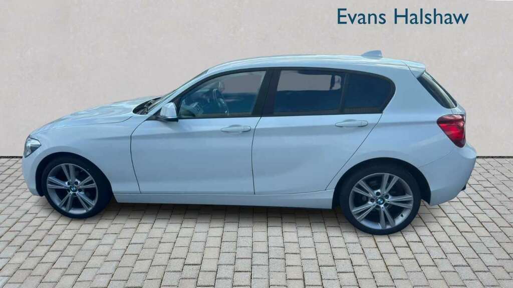 BMW 1 Series 2.0 116D Sport 114 Bhp White #2