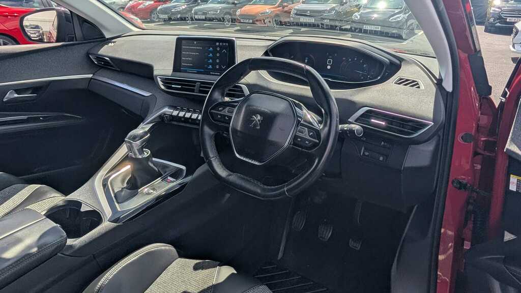 Peugeot 3008 Allure Red #8