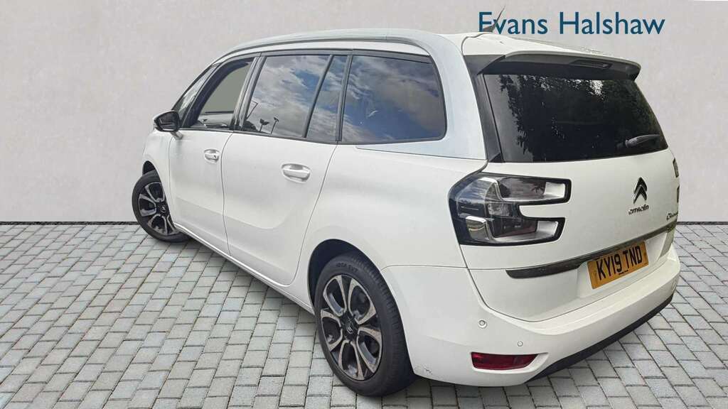 Citroen Grand C4 SpaceTourer 1.5 Bluehdi 130 Flair 2019 White #2