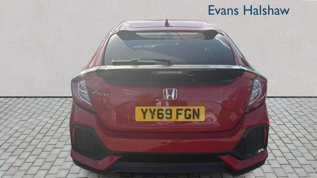 Honda Civic 1.0 Vtec Turbo 126 Sport Line 2019 Red #4
