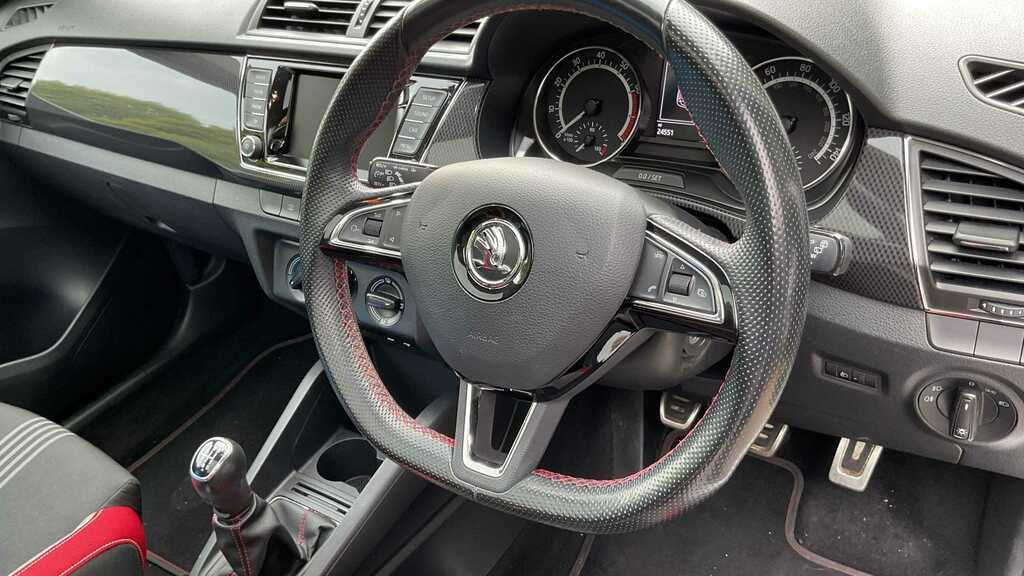 Skoda Fabia 1.2 Tsi Monte Carlo 2017 White #6