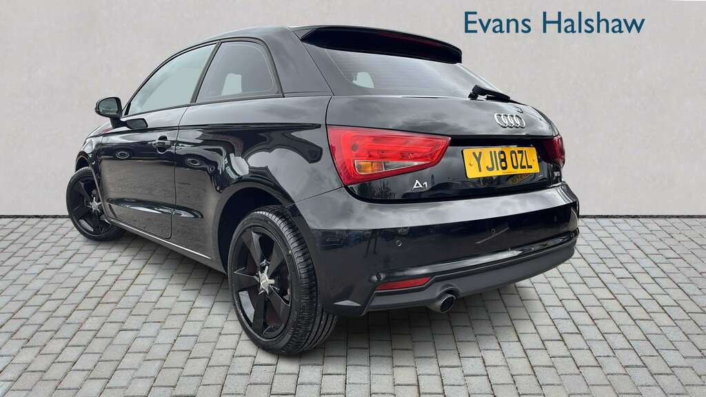 Audi A1 1.0 Tfsi Sport 2018 Black #2