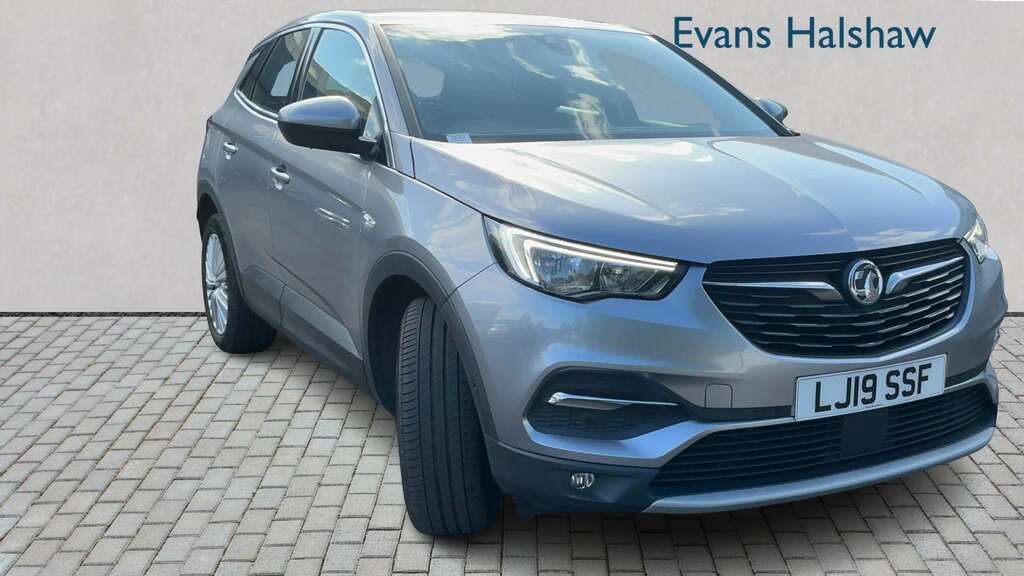 Vauxhall Grandland X 1.2 Turbo Tech Line Nav 8 Speed 2019 Grey