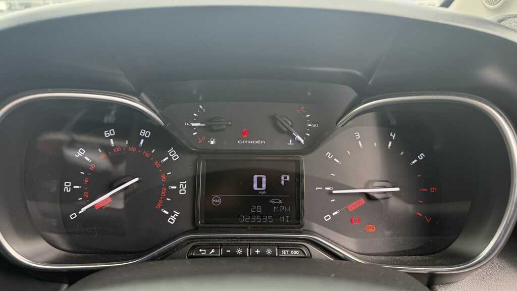 Citroen C3 Aircross  White #19