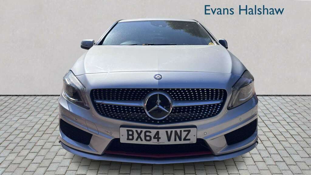 Mercedes-Benz A Class 1.5 A 180 D Sport 107 Bhp Black #4