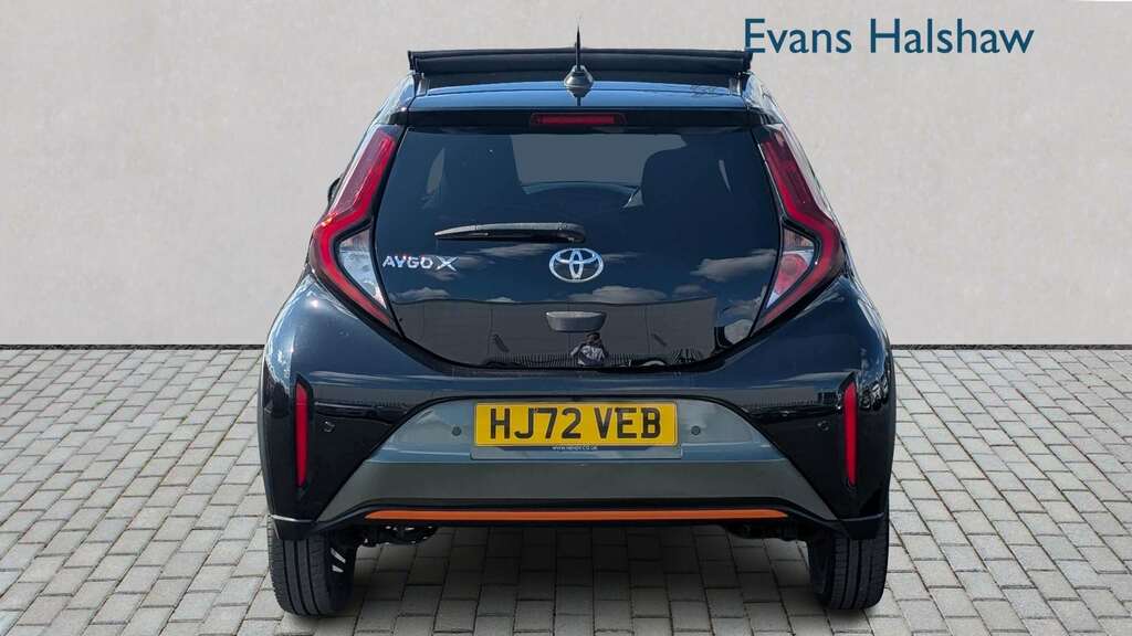 Toyota Aygo X 1.0 Vvt-i Limited Edition 2022 Green #5