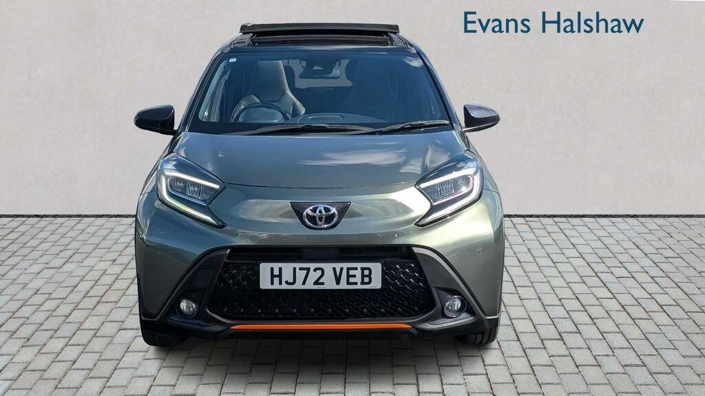 Toyota Aygo X 1.0 Vvt-i Limited Edition 2022 Green #4