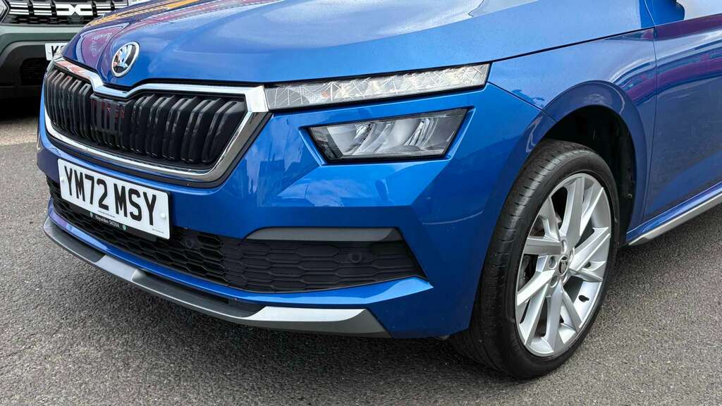Skoda Kamiq Se Drive White #12