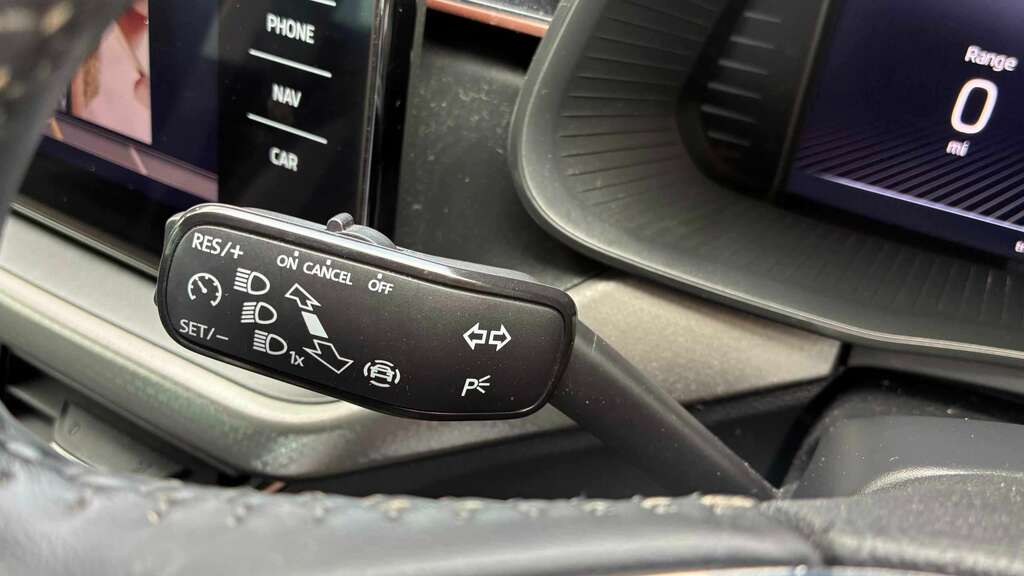 Skoda Kamiq Se Drive White #38