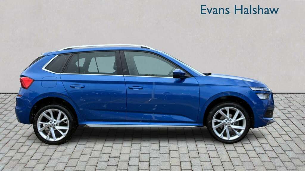 Skoda Kamiq Se Drive White #8