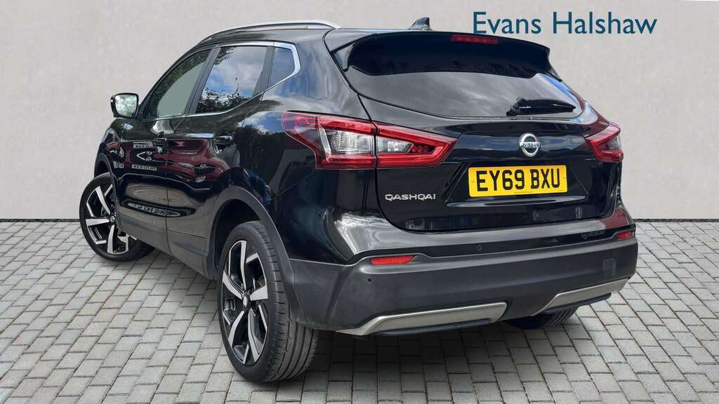 Nissan Qashqai 1.3 Dig-t 160 Tekna Dct 2019 EY69BXU Black #2