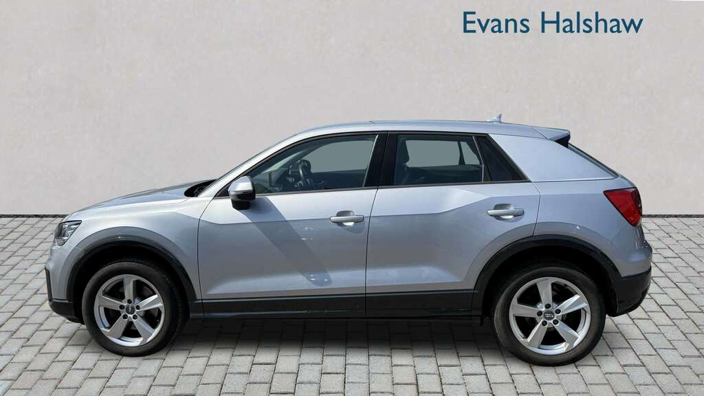 Audi Q2 1.4 Tfsi Sport S Tronic 2017 Silver #5