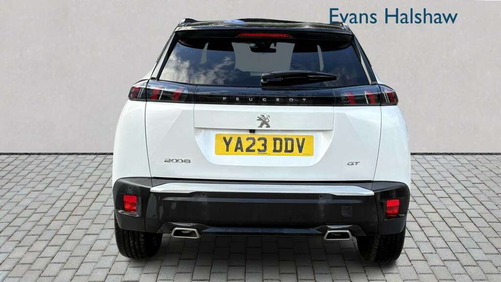 Peugeot 2008 1.2 Puretech 130 Gt 2023 White #2