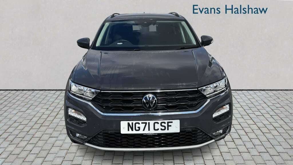 Volkswagen T-Roc 1.0 Tsi 110 Active 2021 NG71CSF Grey #4