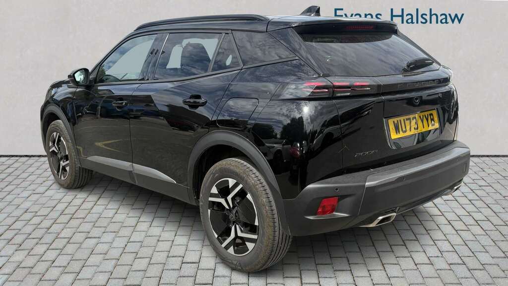 Peugeot 2008 1.2 Puretech 130 Allure 2023 Black #4
