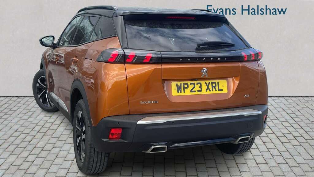 Peugeot 2008 1.2 Puretech 130 Gt Eat8 2023 Orange #2