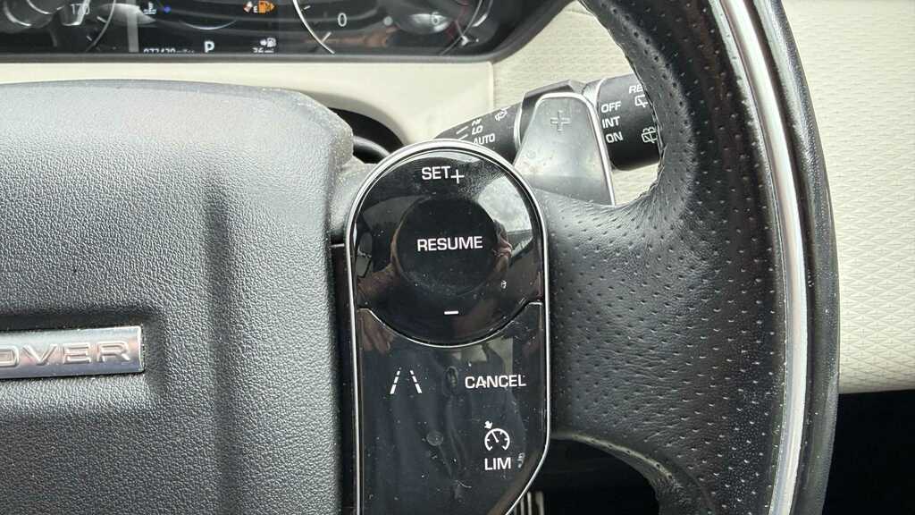 Land Rover Range Rover Velar 2018 2.0 D240 R-dynamic Hse Suv 4W Black #15