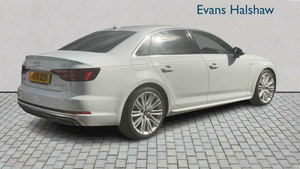 Audi A4 35 Tfsi S Line S Tronic Tech Pack 2019 White #2