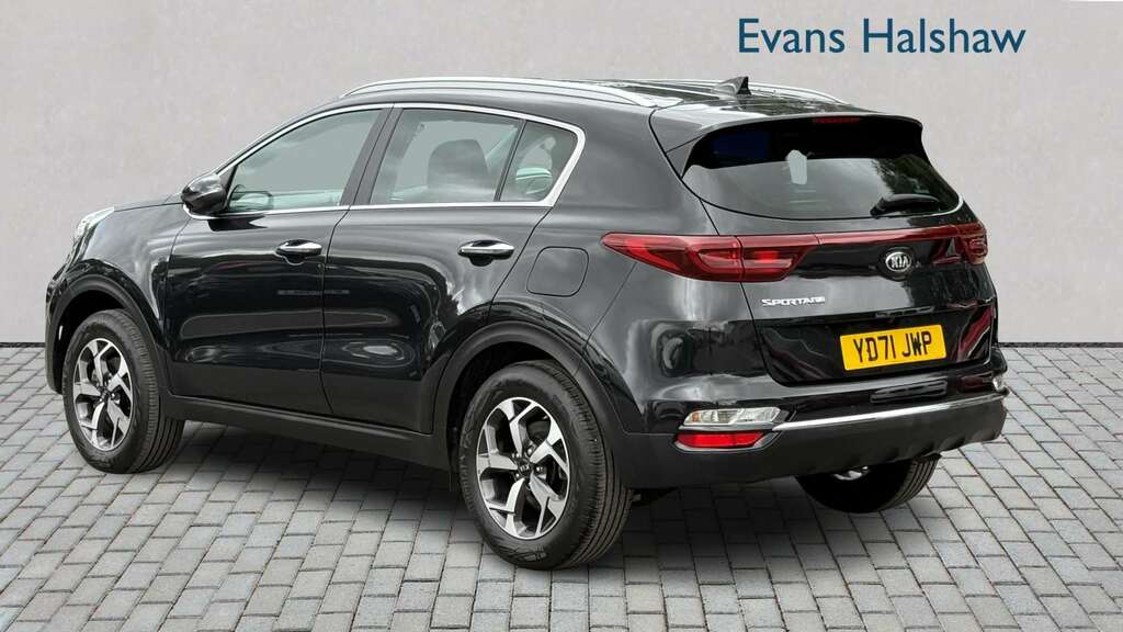 Kia Sportage 1.6 Gdi Isg 2 2021 Black #2
