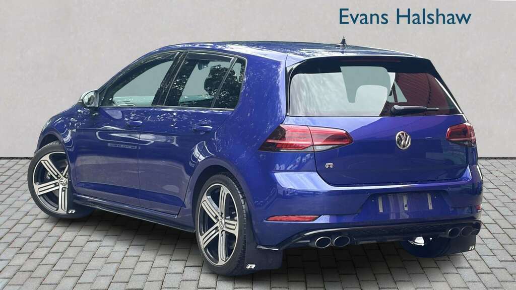 Volkswagen Golf 2017 1.5 Tsi Evo R-line Hatchback Manua Grey #2