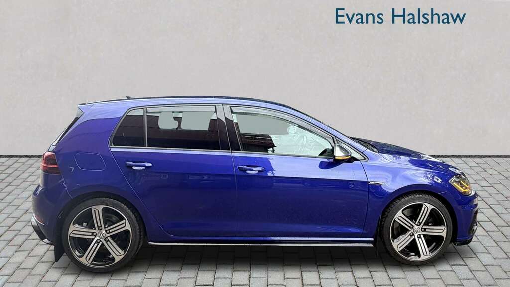 Volkswagen Golf 2017 1.5 Tsi Evo R-line Hatchback Manua Grey #4