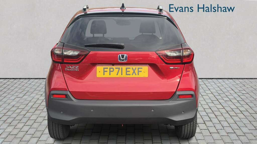 Honda Jazz 1.5 I-mmd Hybrid Crosstar Ex Ecvt 2022 Red #6