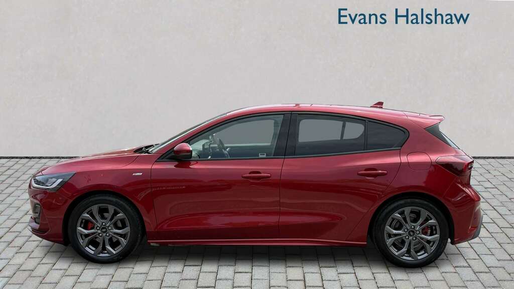 Ford Focus 1.0 Ecoboost Hybrid Mhev St-line 2024 Red #4