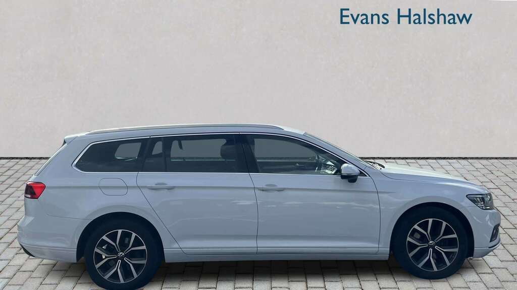 Volkswagen Passat 1.5 Tsi Evo Sel Dsg 2023 White #6