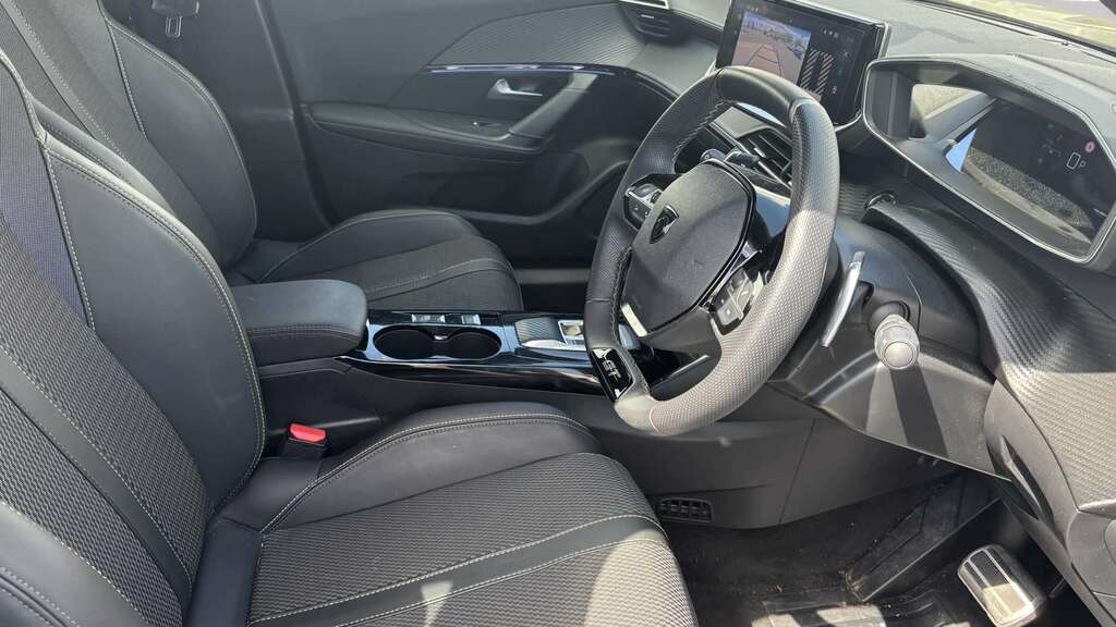 Peugeot 2008 1.2 Puretech 130 Allure Eat8 Grey #7