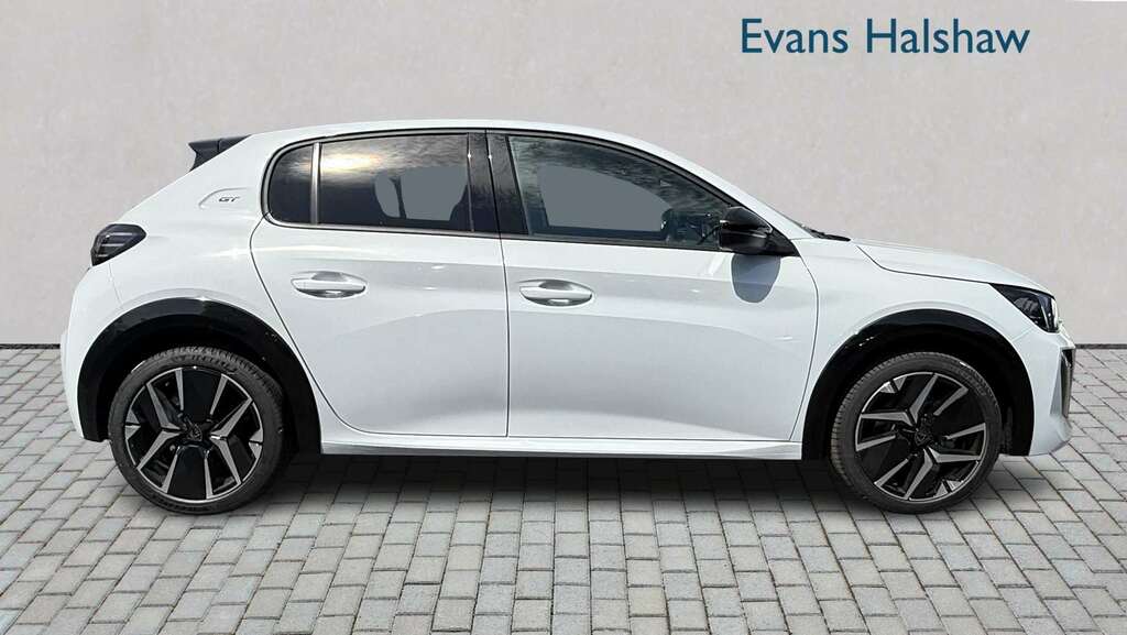 Peugeot 208 1.2 100 Turbo Gt 2026 White #3