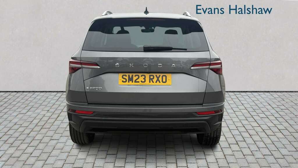 Skoda Karoq 1.5 Tsi Se L 2023 Grey #4