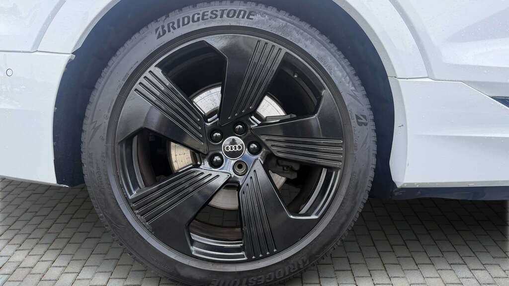 Audi E-tron 300Kw 55 Quattro 95Kwh S Line 2021 White #6
